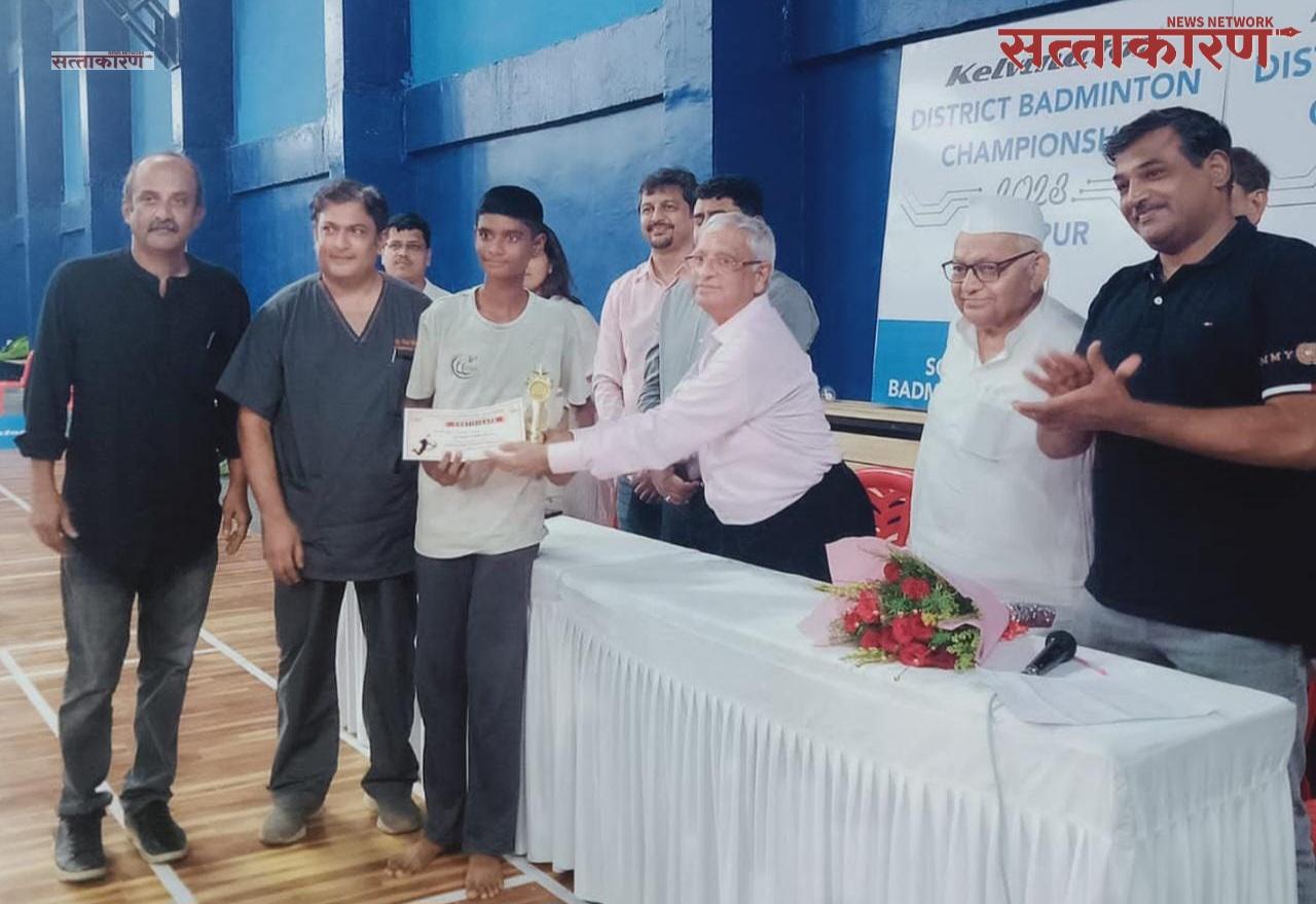 Aditya Sagar won the district level badminton tournament